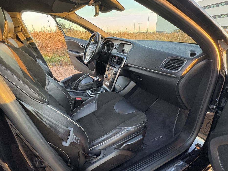 Volvo V40 R-Design D3