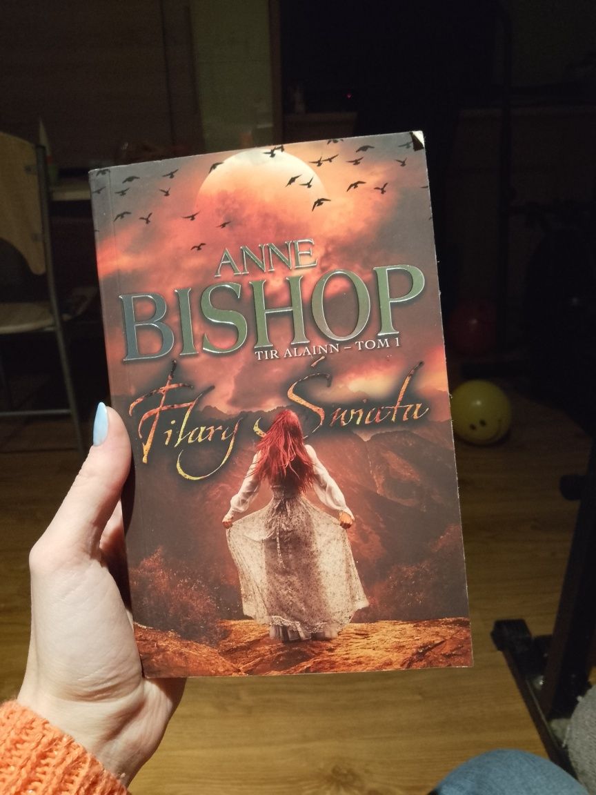 Anne Bishop filary Świata Tir Alainn tom1