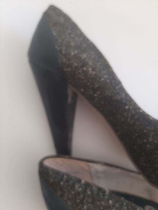 Sapatos usados uma vez