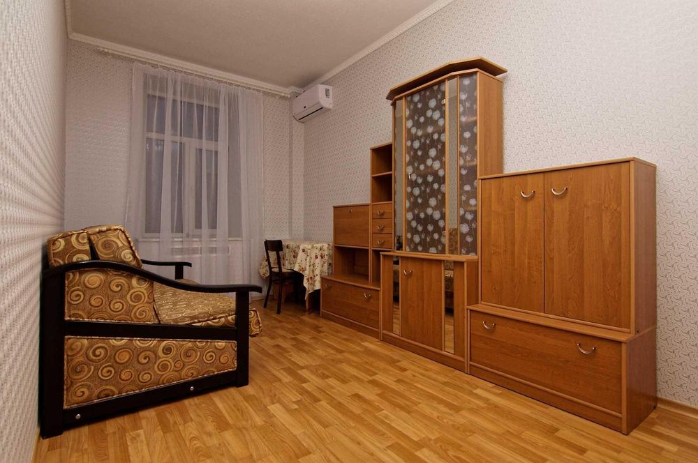 Сдам 2-к.квартиру на Сухом Фонтане