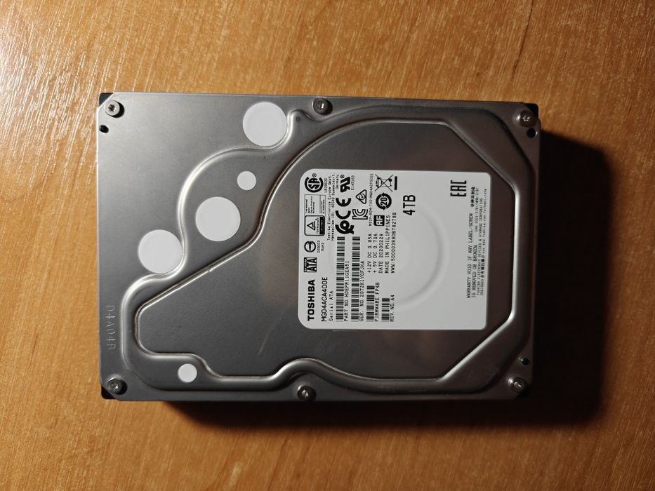 HDD 4 TB, ідеальний стан, майже як новий