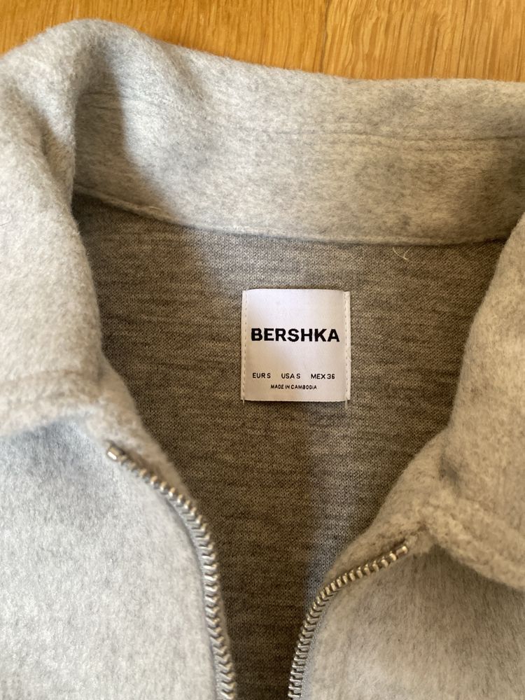 Vendo casaco Bershka