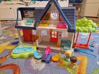 Domek dla lalek Fisher Price