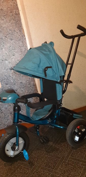 Трехколесный велосипед с родительской ручкой