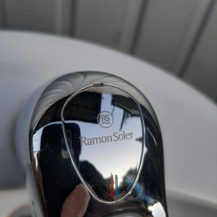 Umywalka wpuszczana w blat biała umywalka z baterią ROCA 55x45 WYSYŁKA