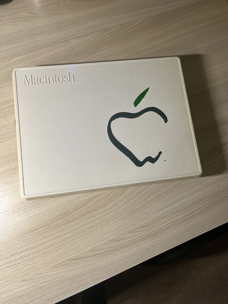 Macintosh 128k инструкции на ретро компьютер