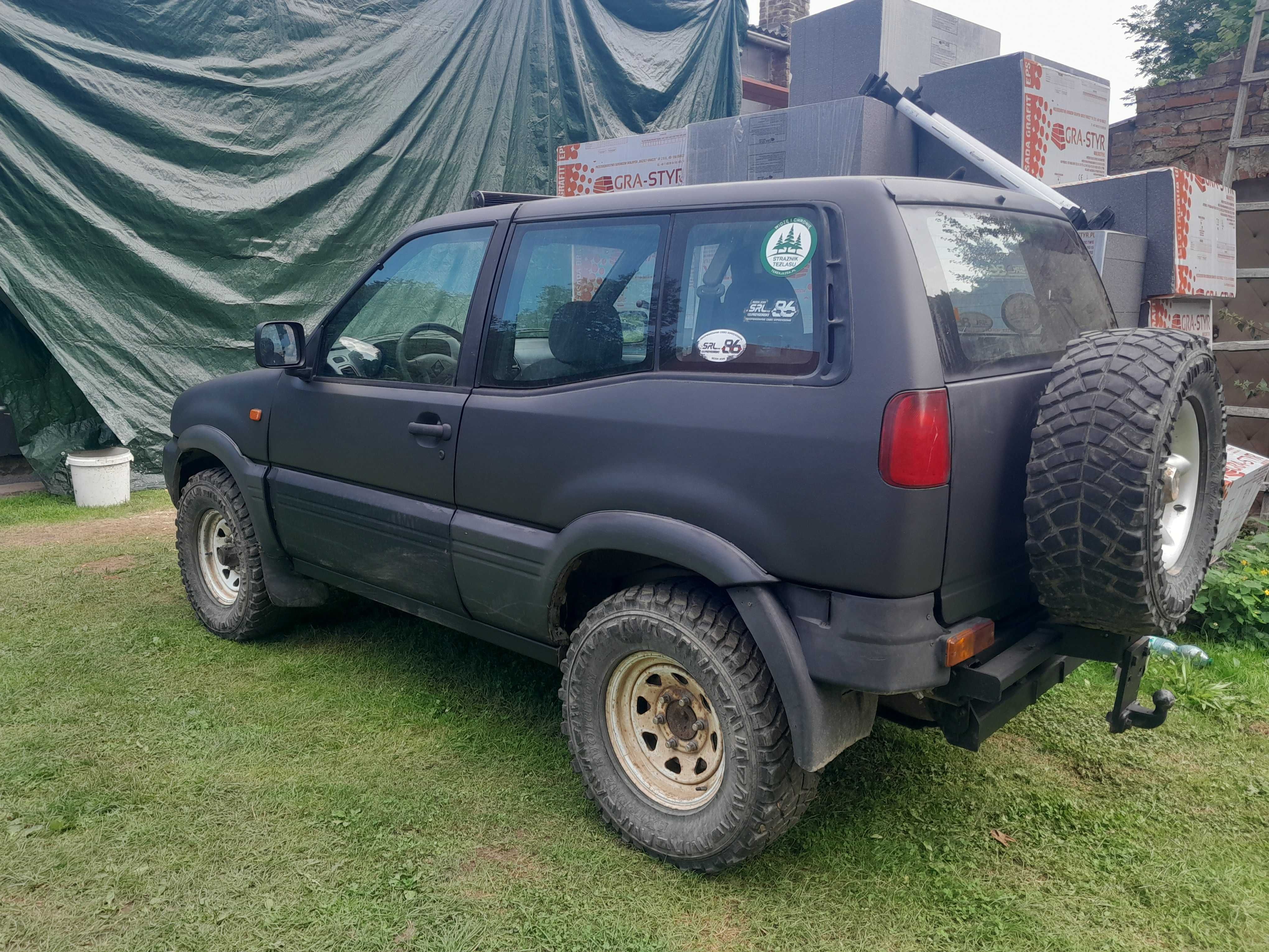 Nissan Terrano II 2.7tdi klima sprawna