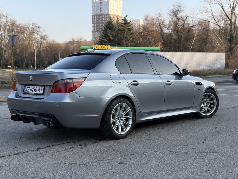 BMW E60 3.0 Бензин 2005 г
