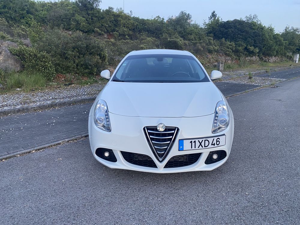 Alfa Romeo Giulietta 1.6 JTDm - 2012 -