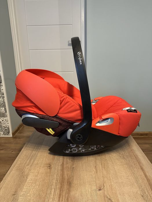 Fotelik samochodowy Cybex Cloud Z Platinum z bazą isofix