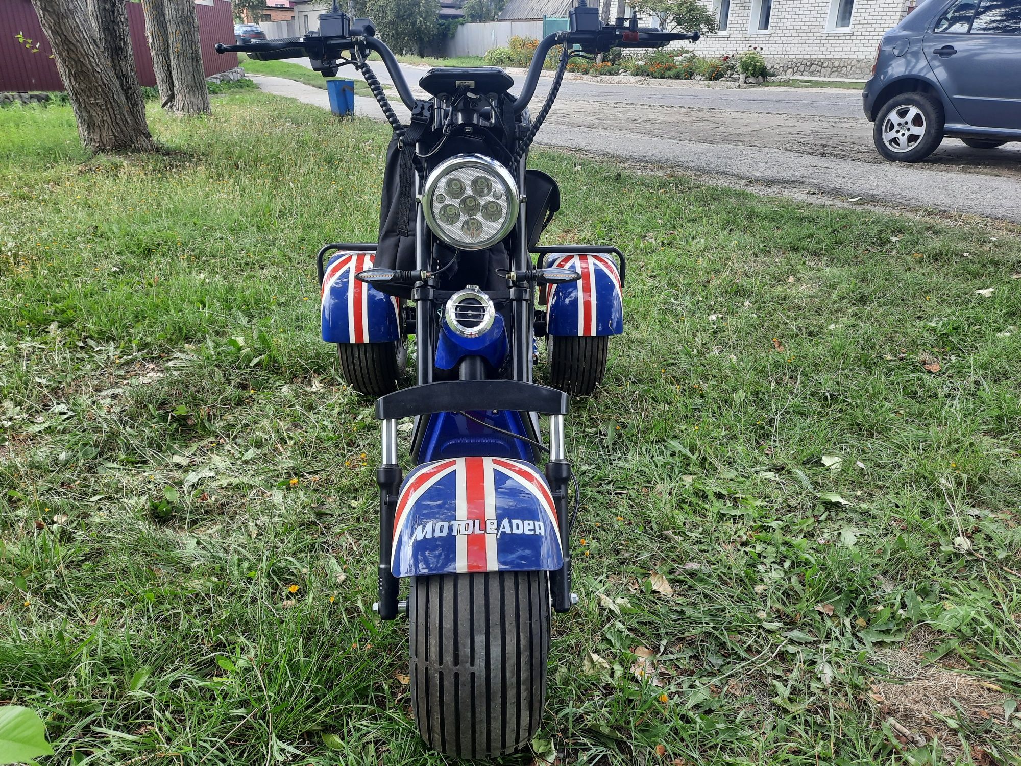Электроскутер CityCoco (trike 3 колеса)  2000вт акб 20а 60в