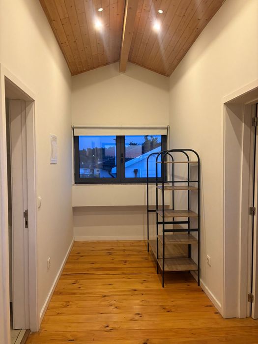 Arrenda-se quarto em avintes