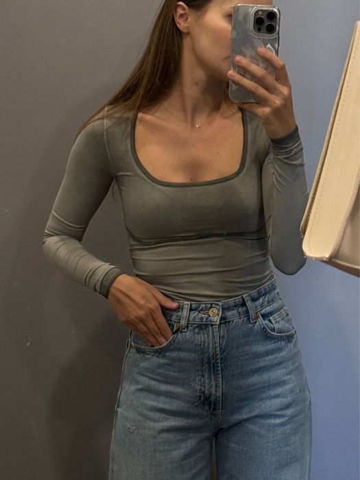 Жіночий лонгслів Zara з контрастною лінією грудей розмір xs s m l