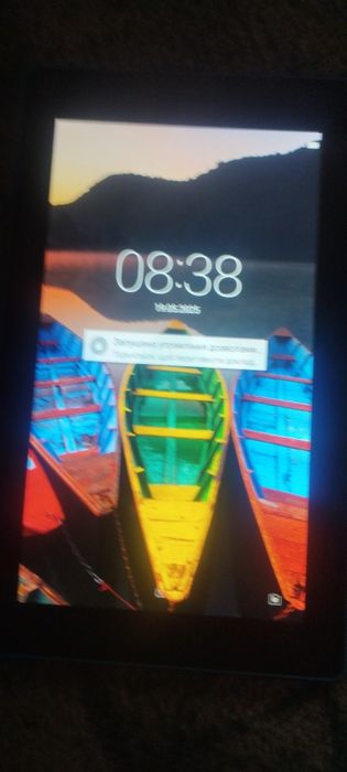 Планшет леново..