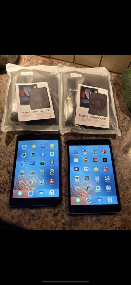 Tablet iPad Apple Retina. - 2 sztuki