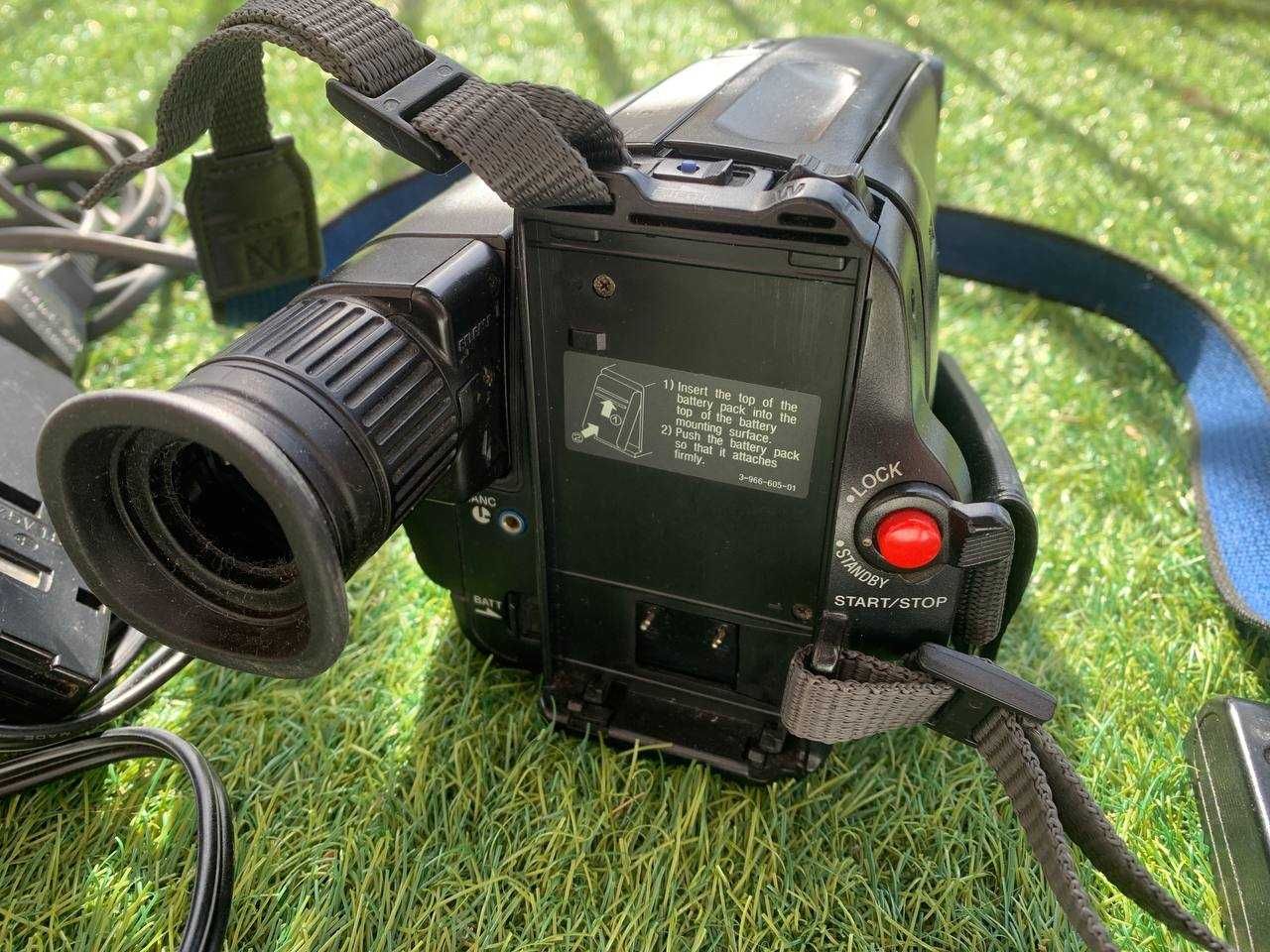 Kamera Sony CCD-TR340E Video 8
