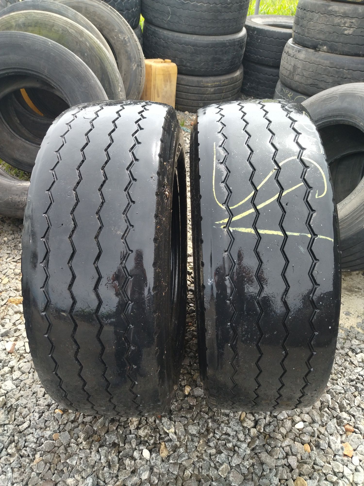 Шини 385/65 R22.5 Bridgestone R168 plus