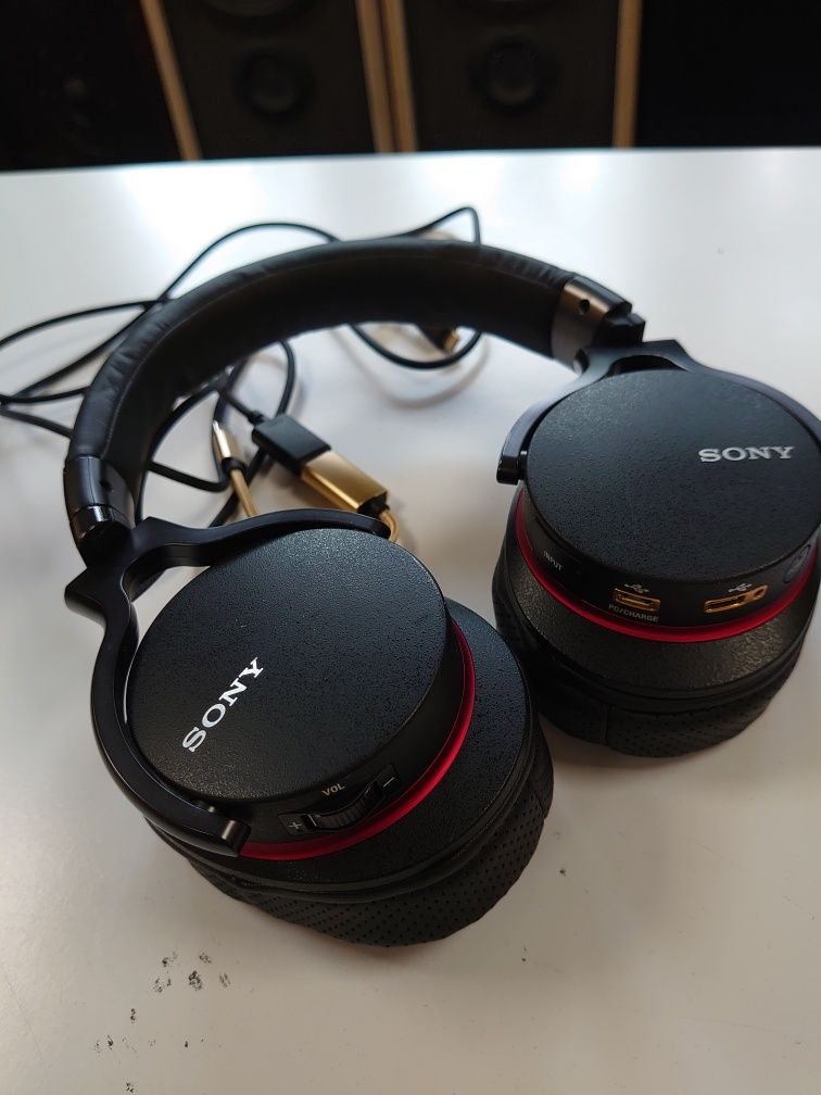Наушники Sony MDR-1ADAC.  Новые,без коробки