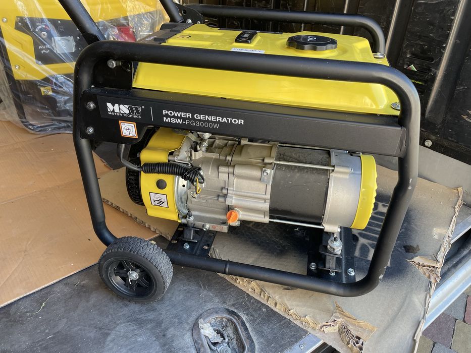 Продам генератор бензиновий 3000W