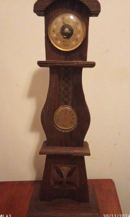 Relógio francês de pé em madeira vintage