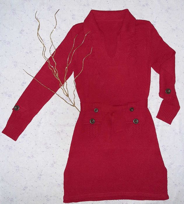 Женская теплая туника-свитер.