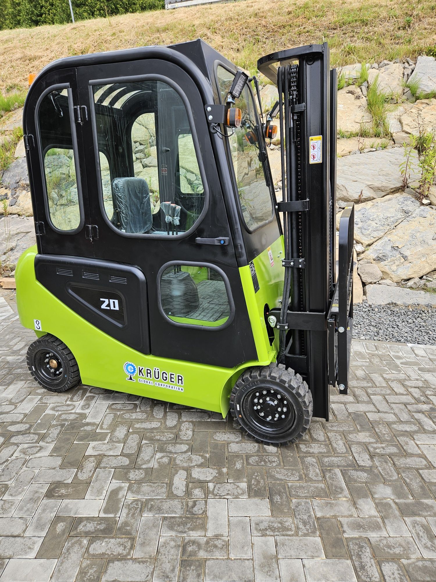 Wózek Widłowy 2T KRÜGER®PD-20E,Maszt 4.5 lub 5,5m Triplex,Elektryczny