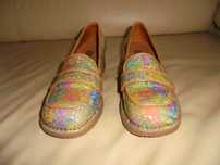 sapatos de senhora da marca CORFORT