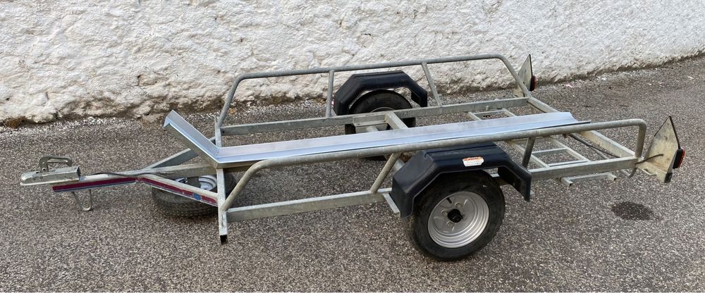 Atrelado Moto Toniauto