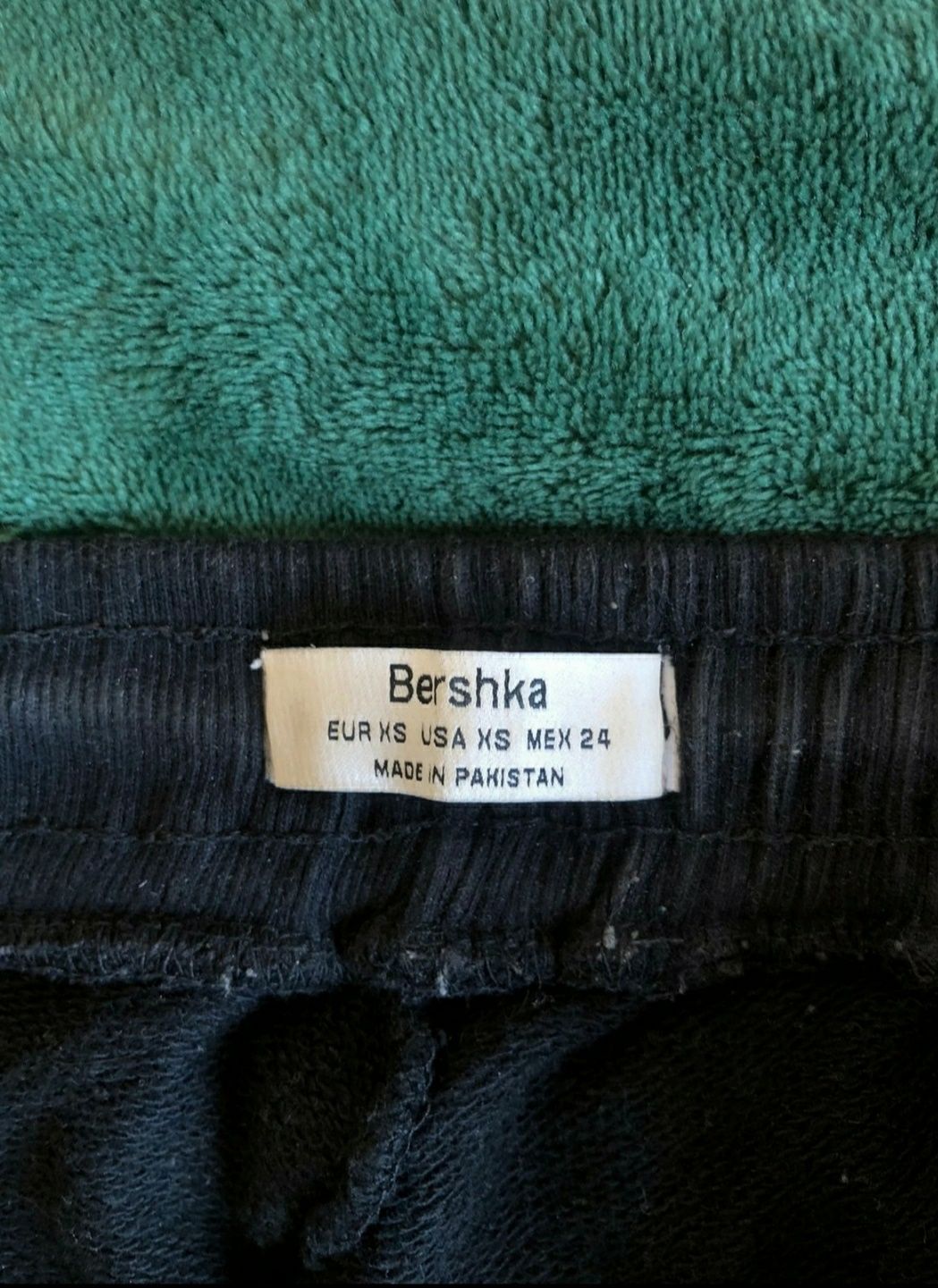 Spodenki Bershka dresowe r xs