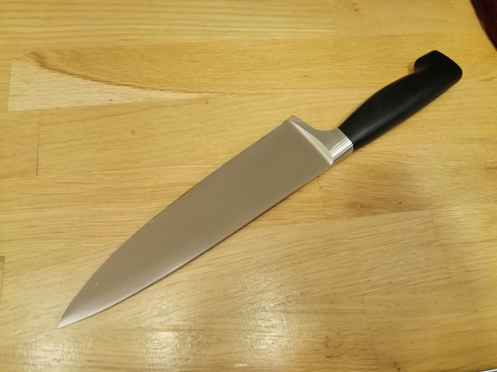 Niemiecki nóż ZWILLING Four Star 20cm szef