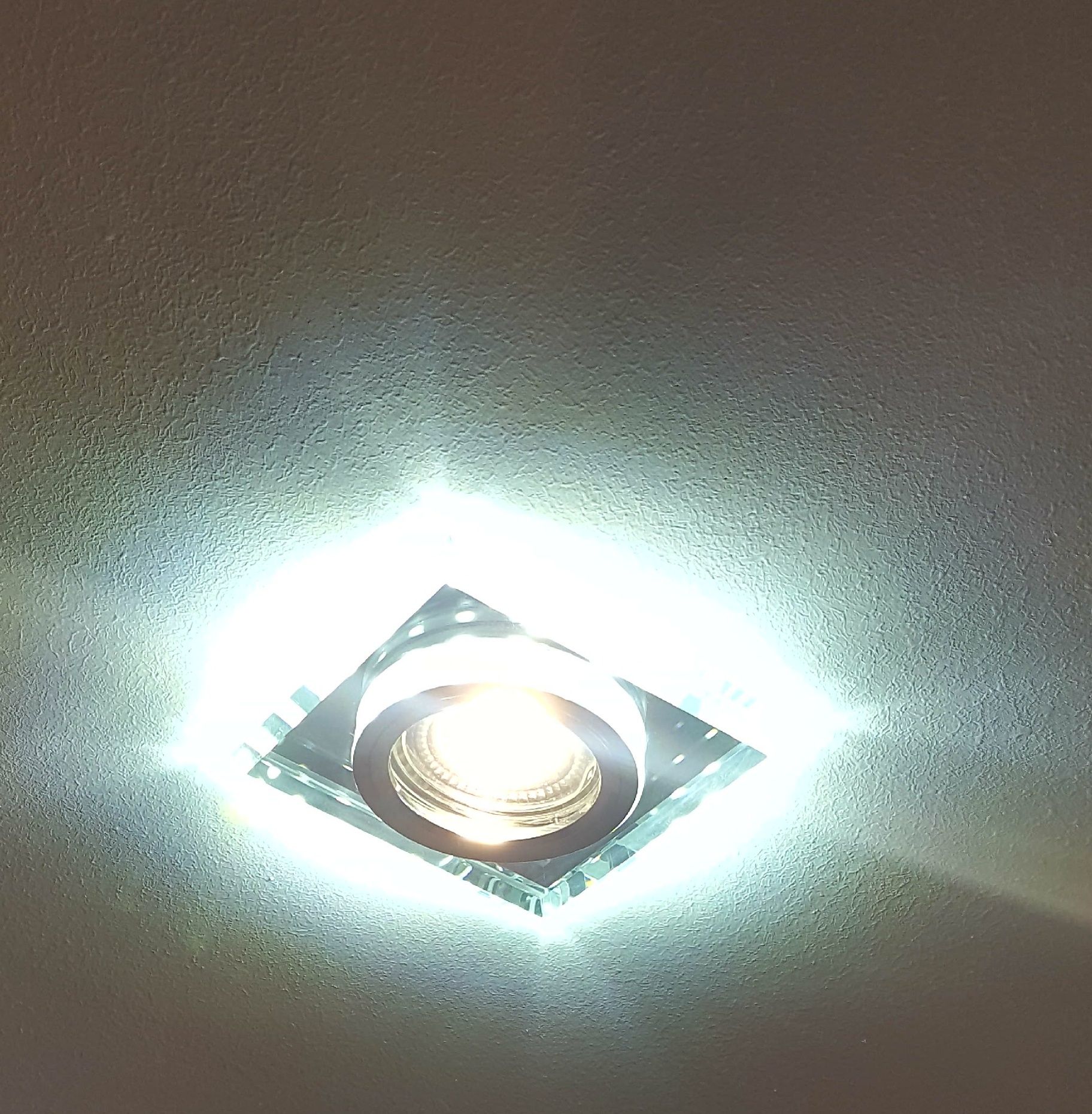 CANDELLUX oprawa szklana led smd - halogen