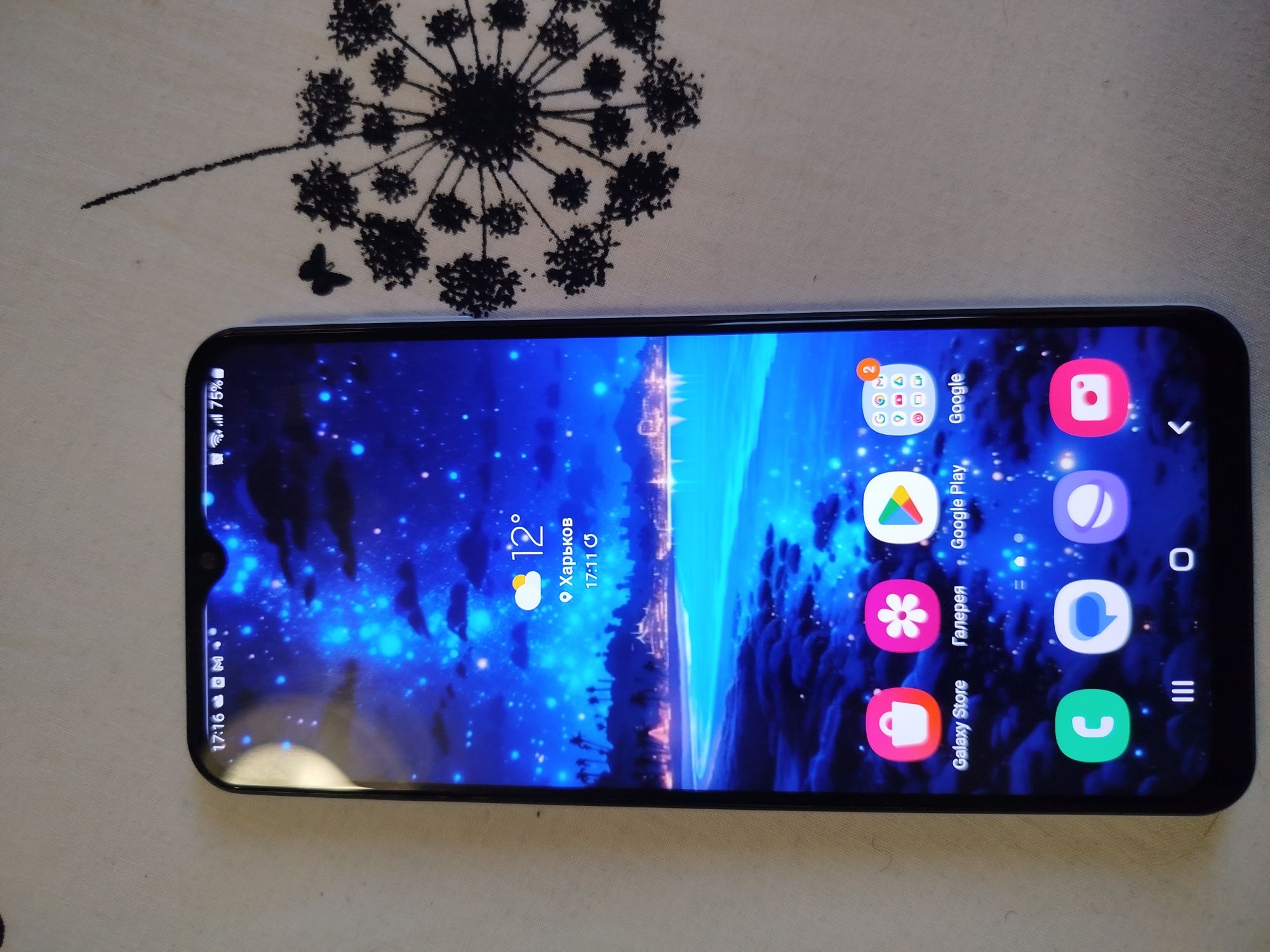 Самсунг Galaxy А 13  на 128 гб документ и коробка