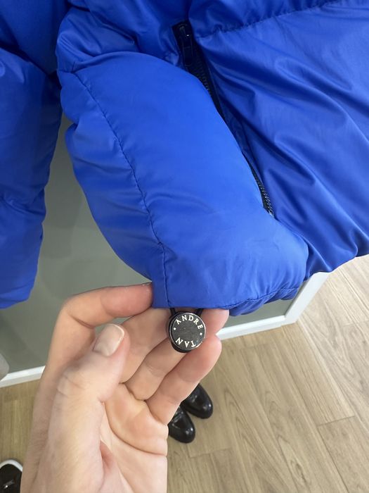 Жіноча куртка Andre Tan