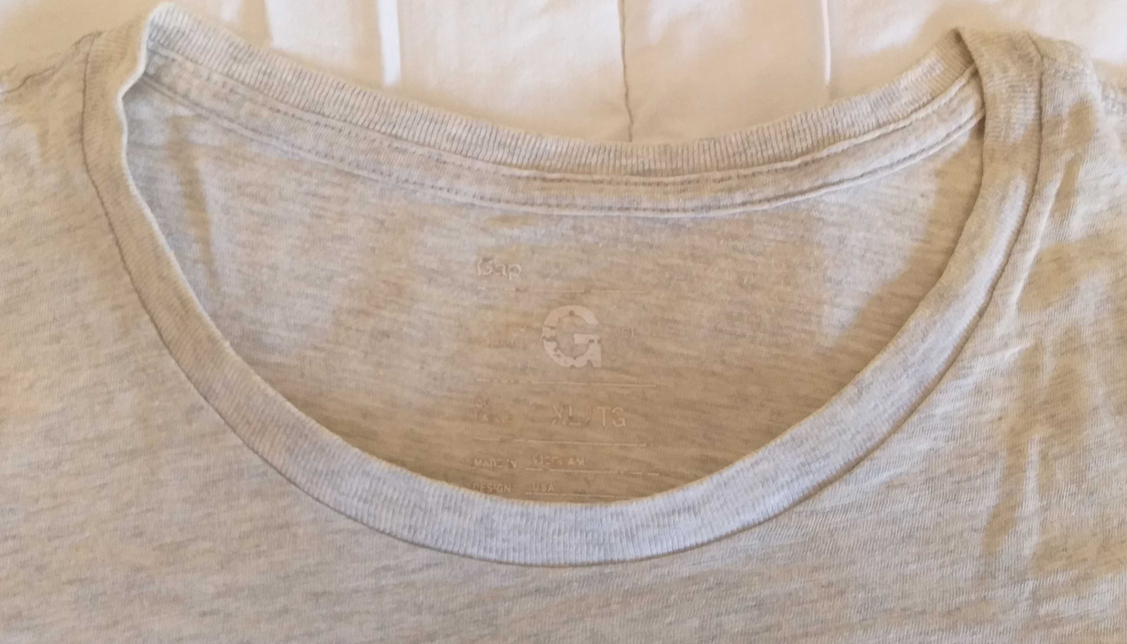 T-shirt GAP cinzenta tamanho XL