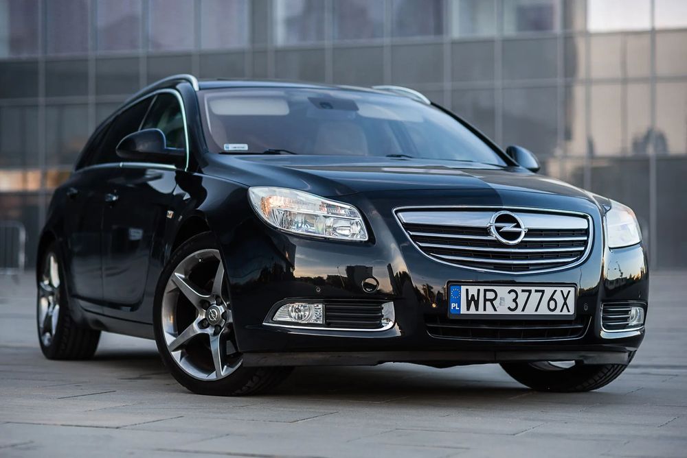 Opel Insignia ***OPEL INSIGNIA KOMBI***Prywatny*Zadbany*Serwisowany*PANORAMA*HAK*