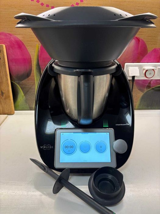 Robot kuchenny Thermomix TM6 wersja limitowana 1500W czarny kolor