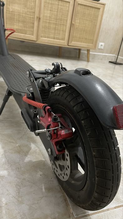 Trotinete Elétrica Xiaomi Pro 2 – Excelente Estado.