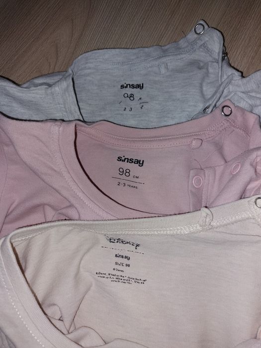 Zestaw 3 bluzek na długi rękaw dla dziewczynki 98 cm Sinsay