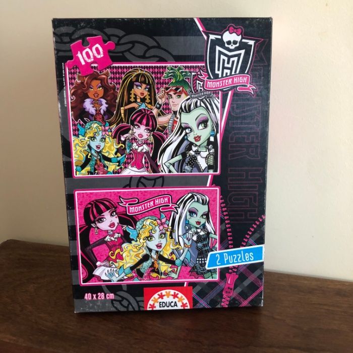 Caixa 2 Puzzles Monster High, da EDUCA, com 100 peças cada