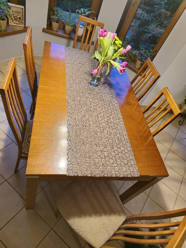 Stół do jadalni + 6 krzeseł