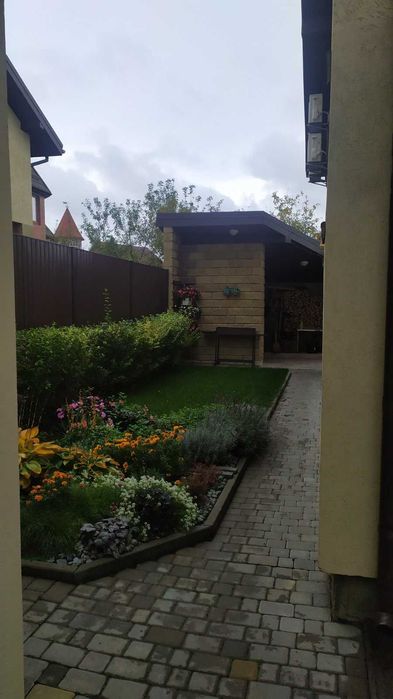 Продаж котеджу з ремонтом в Сокільниках Панська Гора