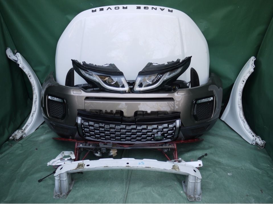 Капот, крило до Range Rover Evoque в наявності, оригінал
