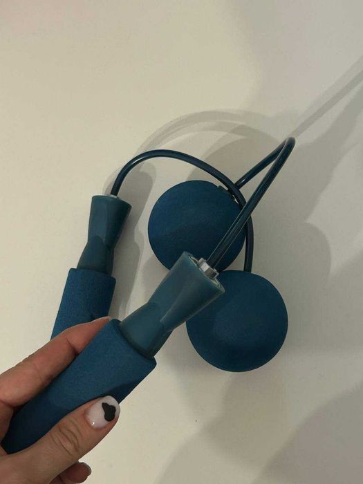 Bezprzewodowa Skakanka z Obciążonymi Kulkami