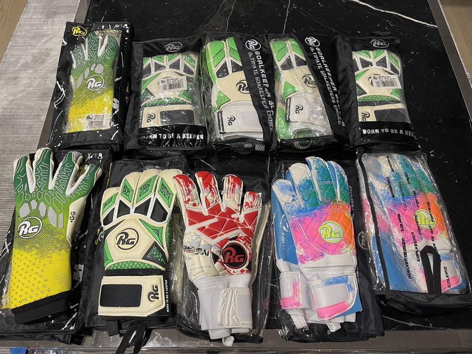 Вратарские перчатки RG