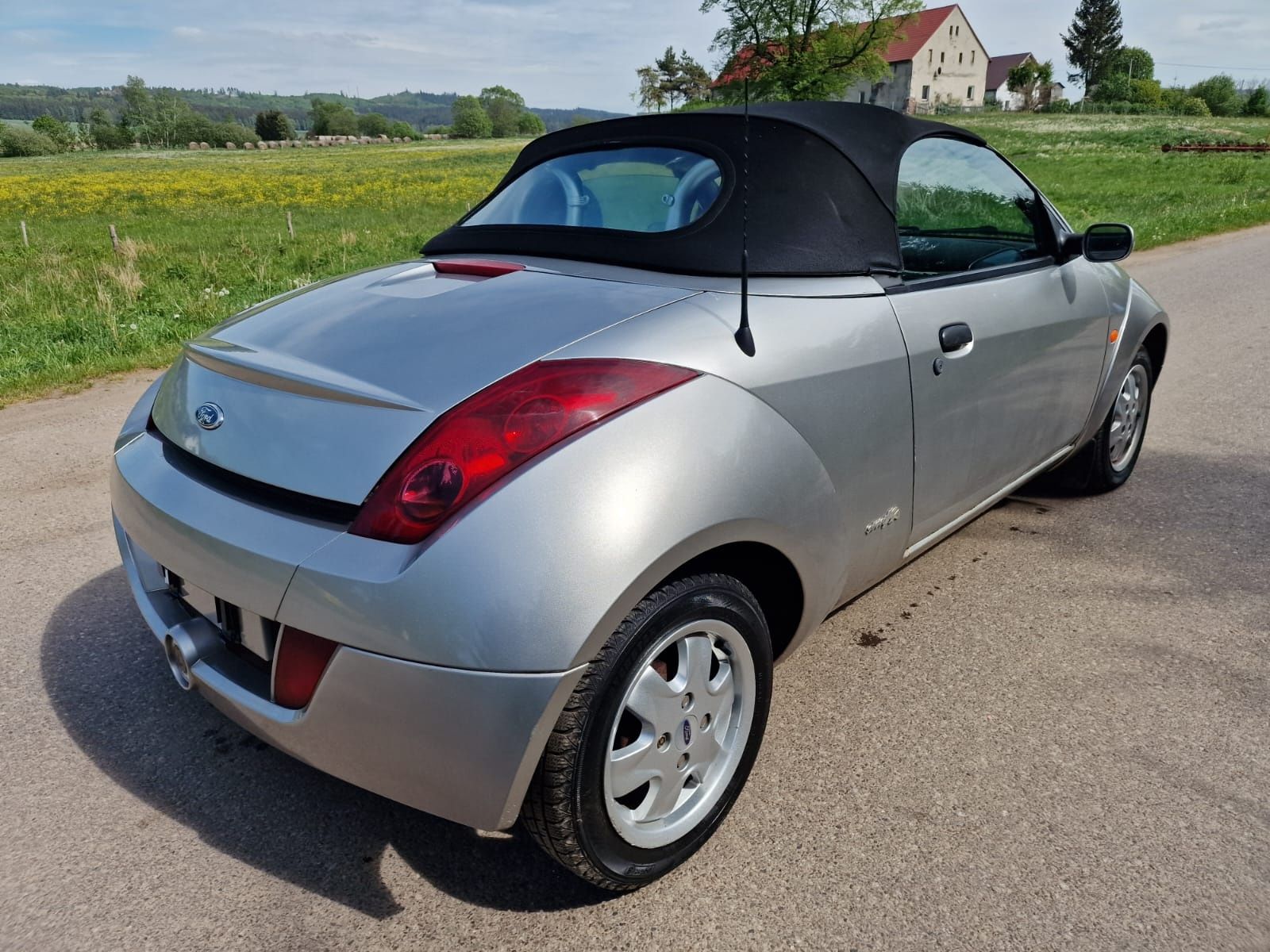 Ford streetka 2004 1.6b cabrio