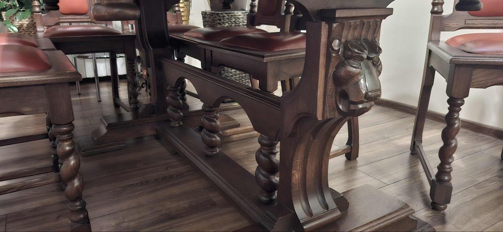 Piękny rustykalny stół dębowy do jadalni