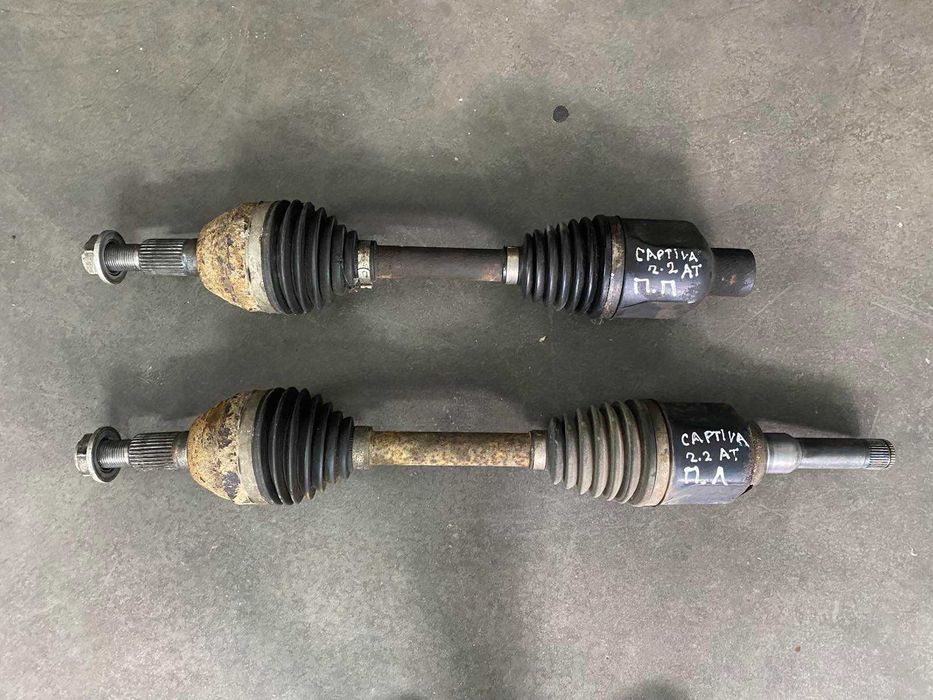 Піввісь полуось передя Chevrolet Captiva Opel Antara 2.2 автомат