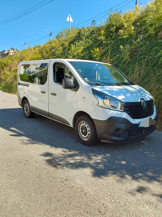 Vendo carrinha Renault Trafic 2015
