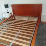 Cama de casal com 140/190