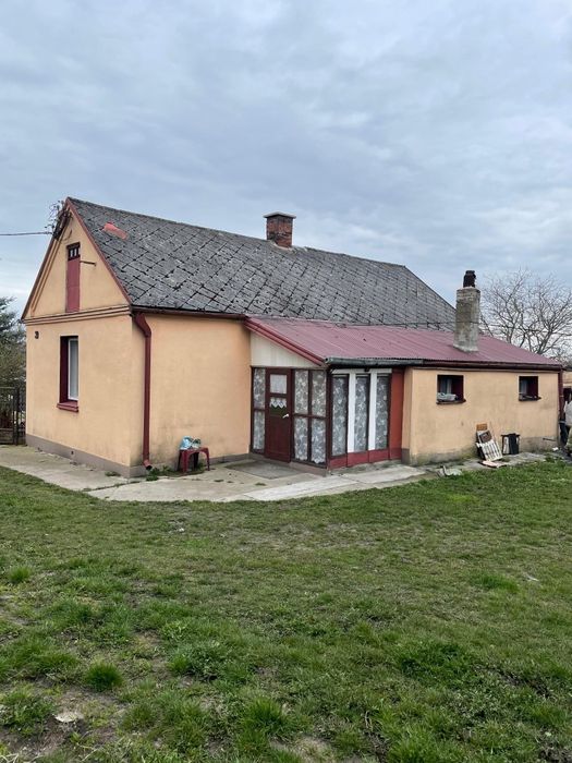 Dom budynki dospodarcze duża działka